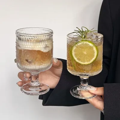 光速上架测试店 ガラスカップ｜レトロ・インスタ風・ひまわり・浮彫り・高級感・デザイン性・飲料用・ジュース・高脚・水杯
