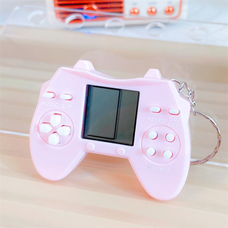 ミニゲーム おもちゃ キーホルダー Amazon | karonpeln ミニゲーム機 キーホルダー 携帯型 電子