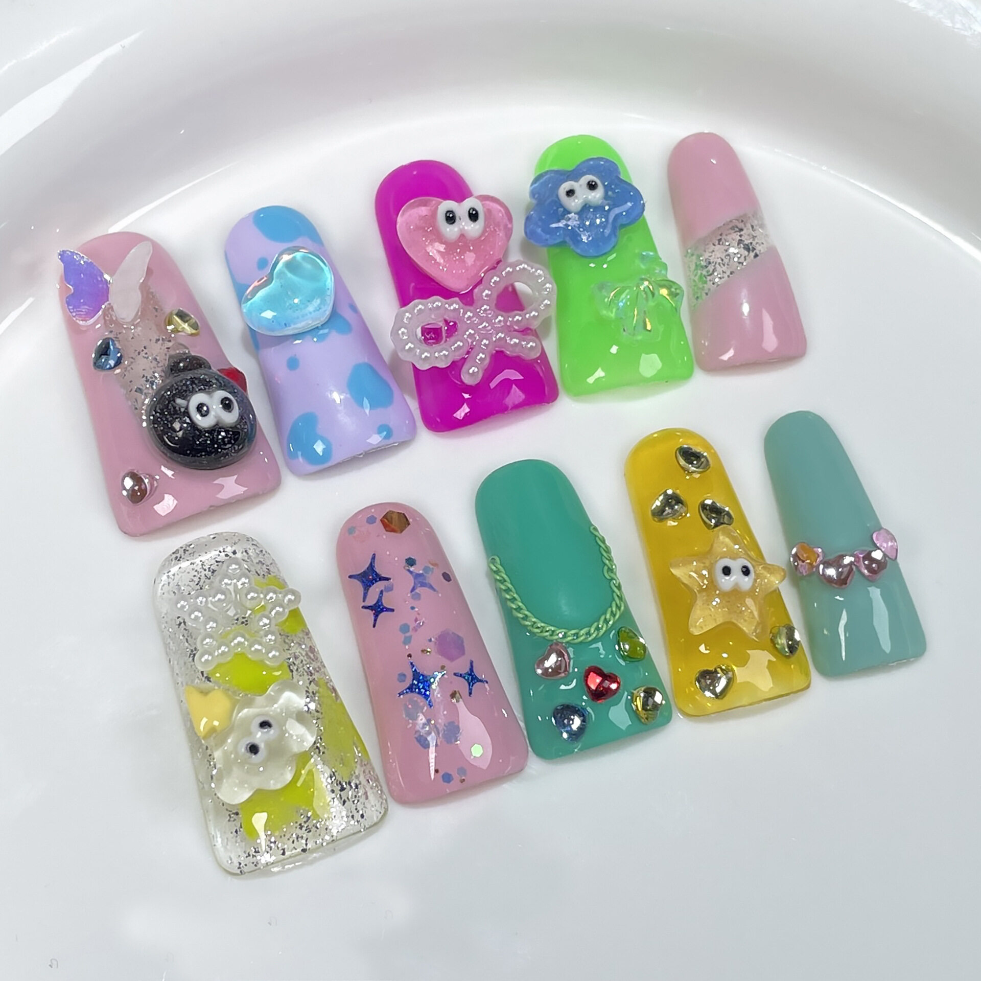 ネイルチップ｜カートゥーン・ダックビル・プラスチック・風・手作り・着用式・ネイルシール・かわいい・多バイン・楽しい|undefined