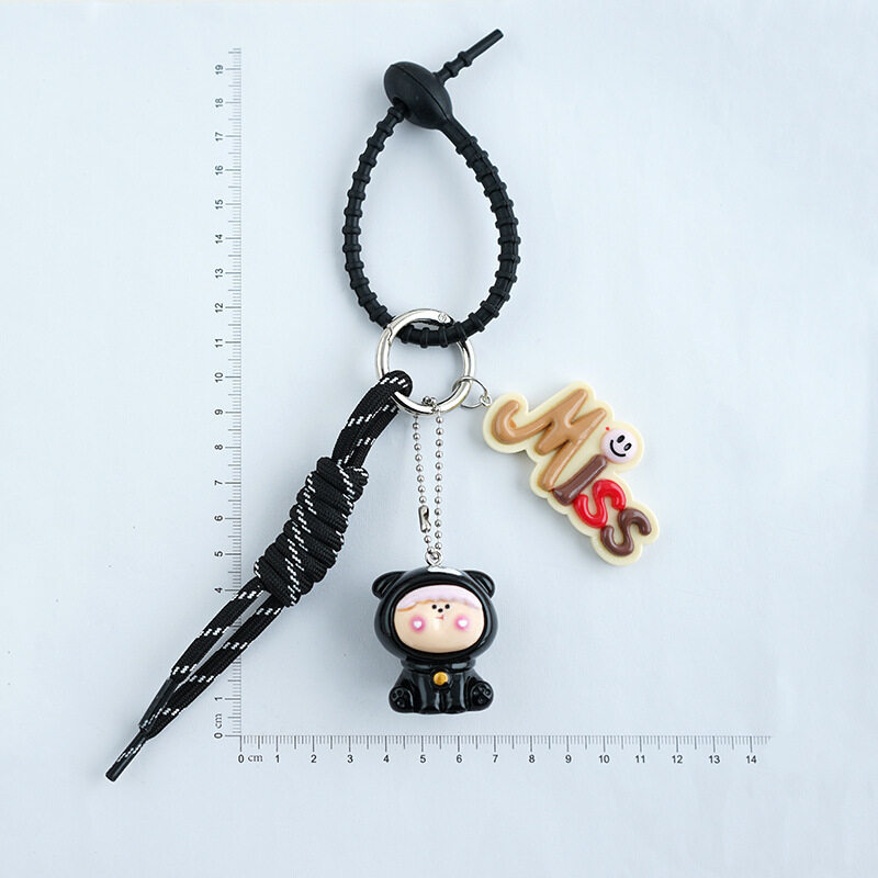 キーホルダー｜ファッション・レディース・カジュアル・かわいい・デコレーション・人形|undefined
