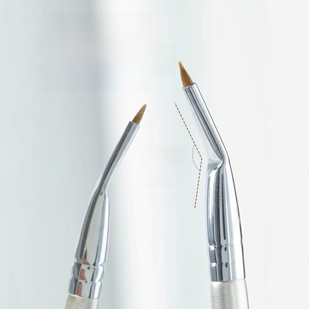 アイライナーブラシ｜目のキワ・涙袋・目尻・細かい部分に最適・美しく繊細な仕上がり・プロ仕様|undefined