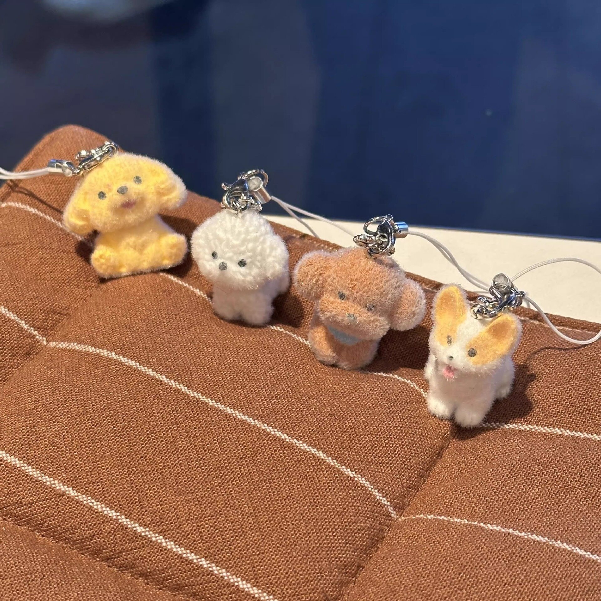 テディ犬・犬キーホルダー｜スマホ飾り・DIYアクセサリー・チャーム・パーツ・可愛い・キュート・樹脂製・植毛加工・立体・漫画風|undefined
