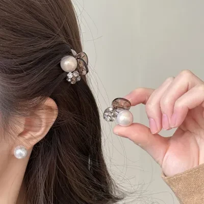 ヘアクリップ｜ファッション・レディース・カジュアル・パール・前髪クリップ・サイドヘア留め・ヘアアクセサリー・上品