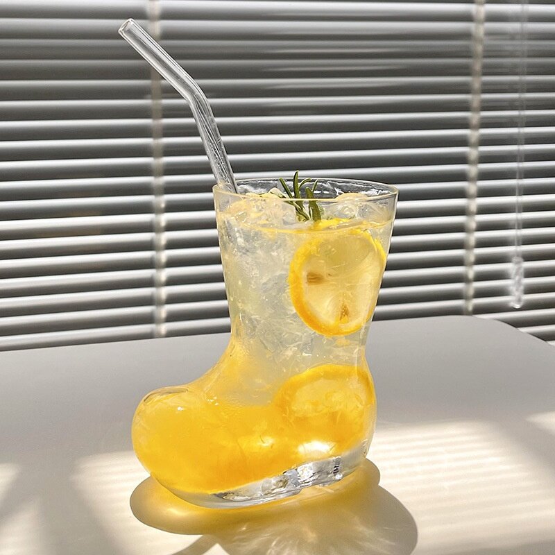 グラス・靴デザイン・ガラスコップ・ドリンクグラス・ジュース・ビール・コーヒー・冷たい飲み物・おしゃれ・SNSで人気・クリエイティブ・トレンド・個性的|undefined