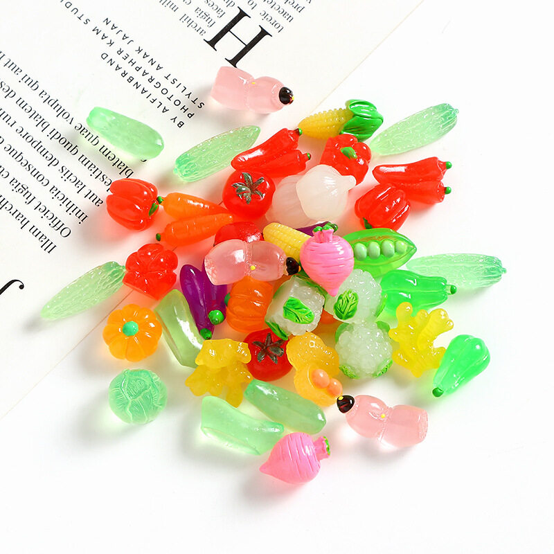 【10個入り】DIY素材｜ファッション・レディース・レジン・ミニチュア・透明・夜光・野菜・デスクトップ飾り・置物・アクセサリー・かわいい・癒し系|undefined