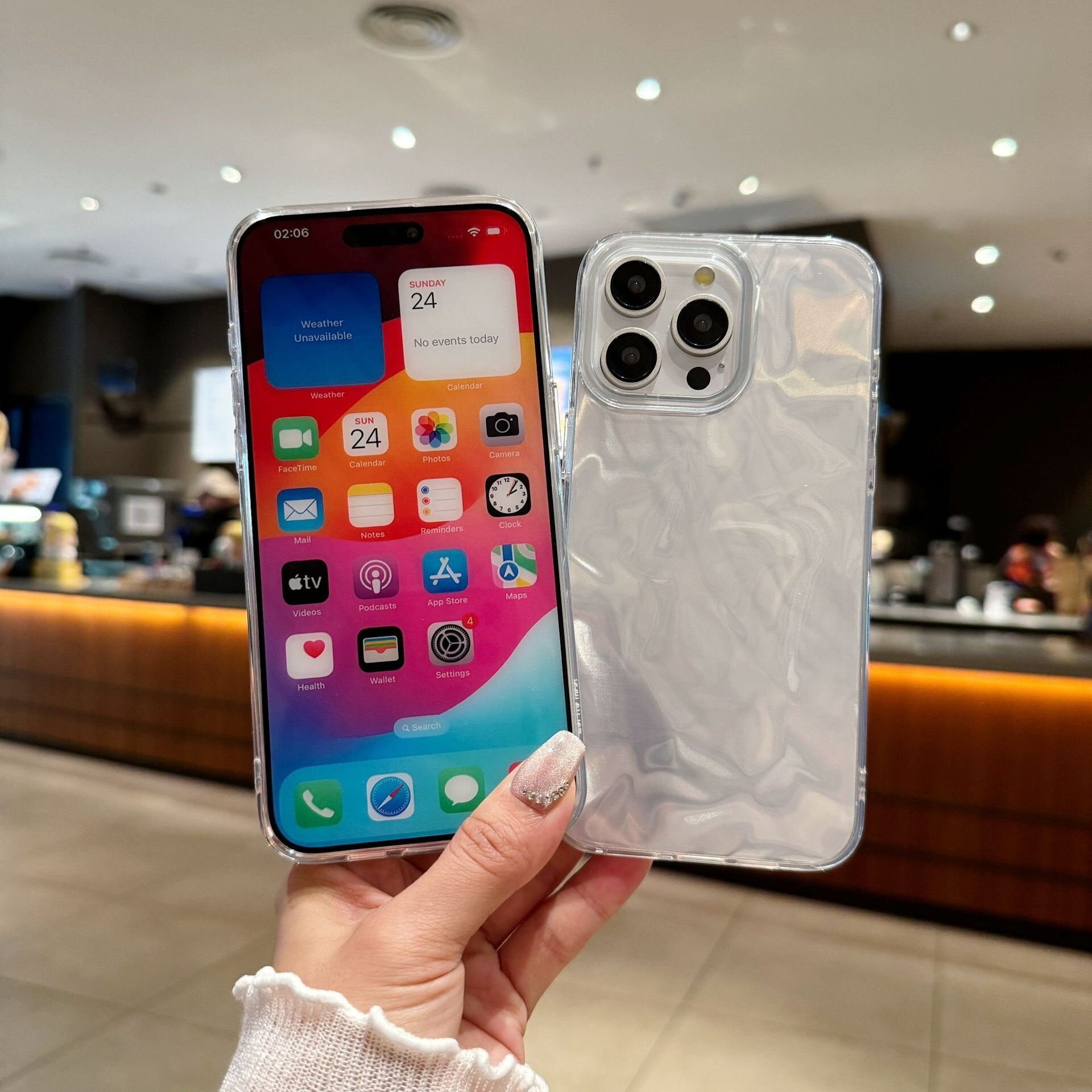 スマホケース｜Apple 16・フェザーガーゼ光沢・塗装可能・落下防止素材、iphone15・シンプル・ファッション・レディース|undefined