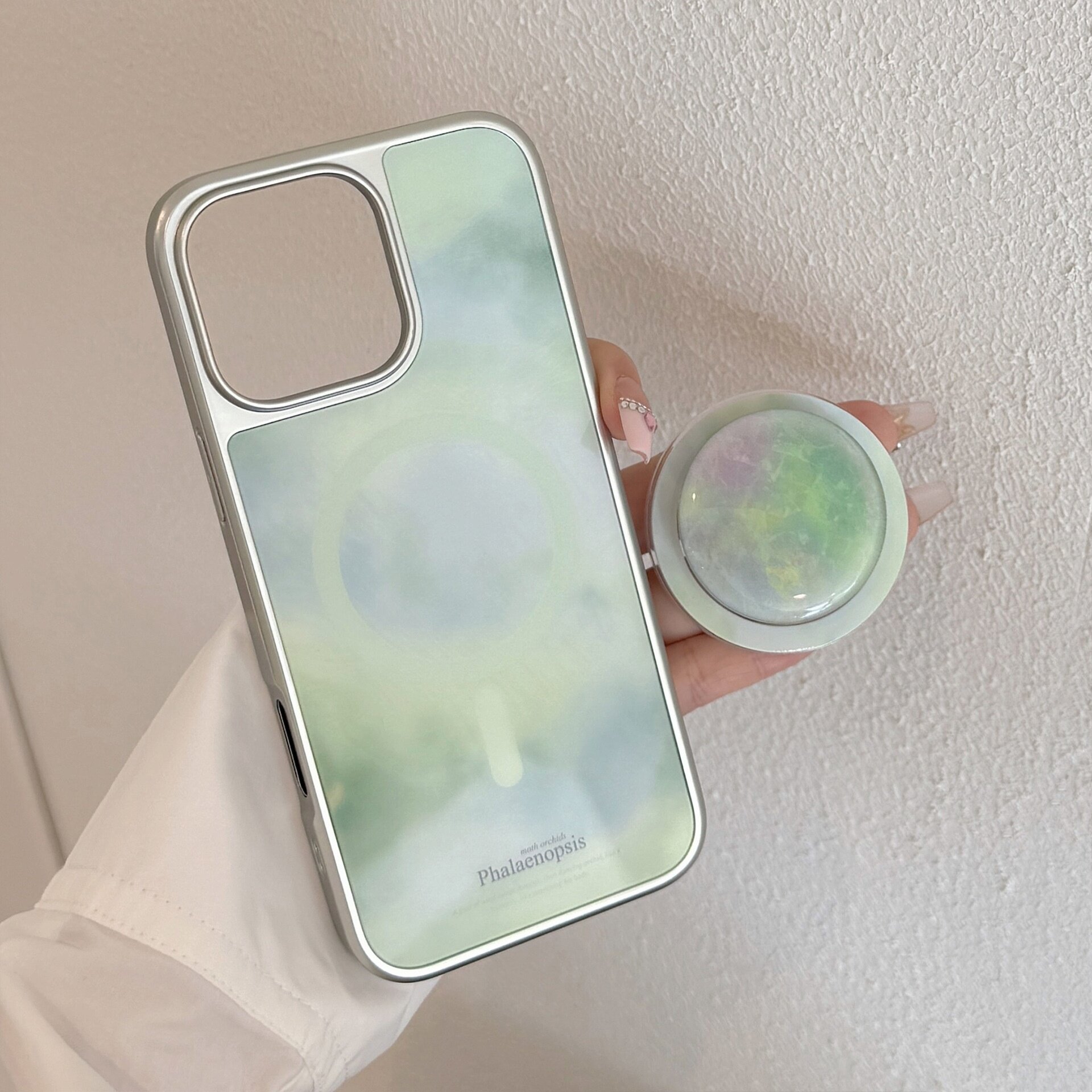 スマホケース｜iPhoneシリーズ・メッキ・磁気スタンド付き・カジュアル・落下防止・おしゃれ・スタイリッシュ|undefined