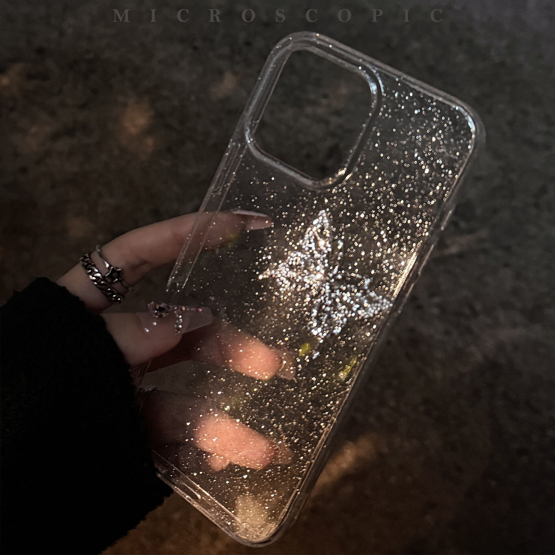 スマホケース｜iPhoneシリーズ・立体的・ラメ入り・蝶々・高級感・クリア・ファッション|undefined