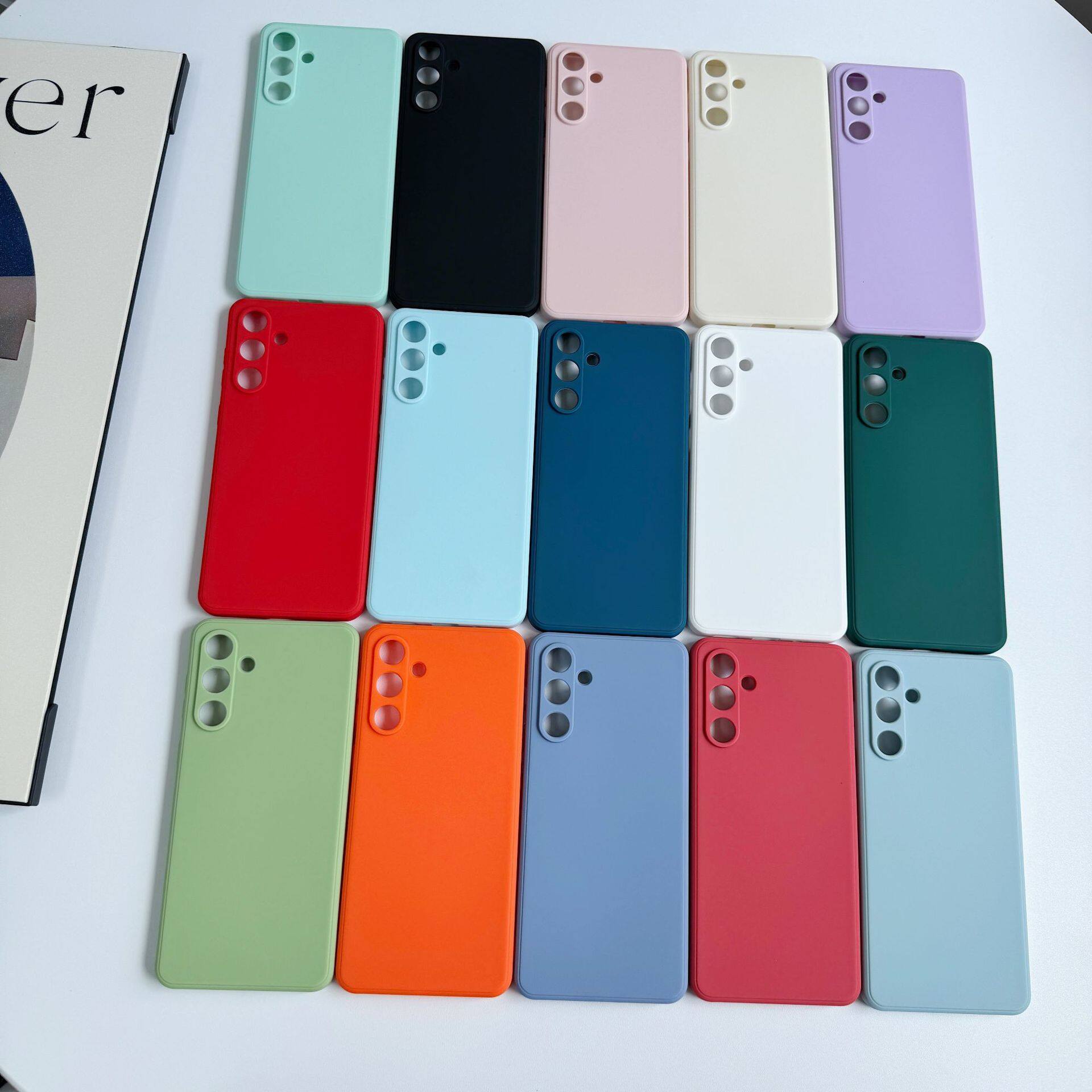 サムスンのスマホケース｜全包囲保護・ストレートエッジ・液状シリコン風・耐衝撃・ソフトケース・シンプル|undefined
