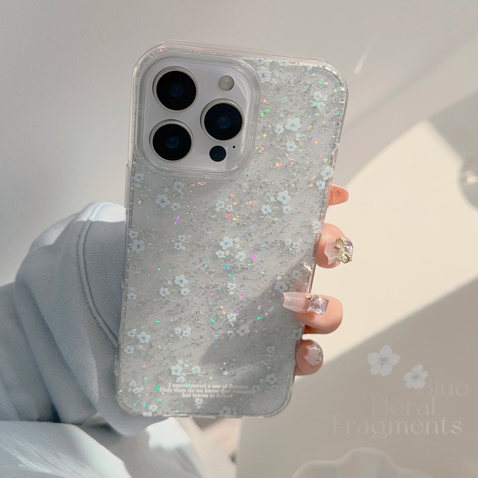 スマホケース｜iPhoneシリーズ・ブルー系・小花柄・ラメ入り・クリア・おしゃれ・大人可愛い|undefined