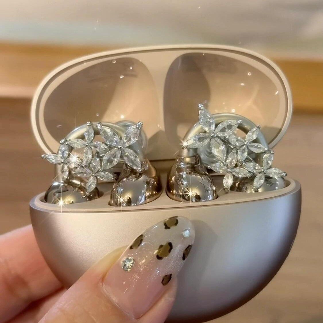 ジルコニア・イヤホンクリップ・DIY・イヤホンアクセサリー・百搭・INS風・おしゃれ・上品・イヤホン飾り|undefined