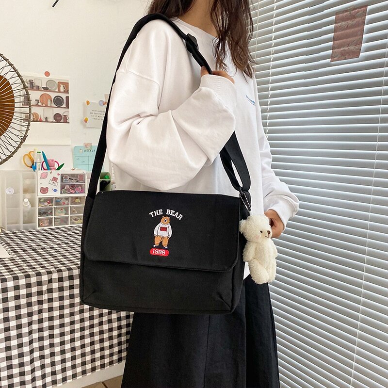 ショルダーバッグ｜斜めがけ・刺繍・ベア・学生風・古着風・学院風・可愛い|undefined