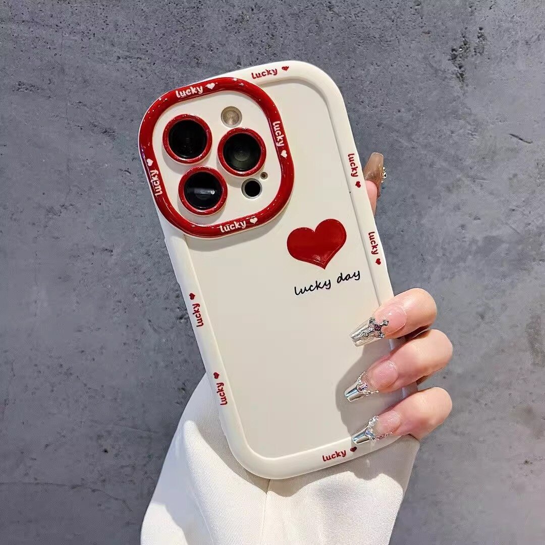 iPhoneケース｜シリコン・ハート柄・iPhone15/14 Pro Max/13/16対応・パフデザイン・かわいい・ラッキー|undefined