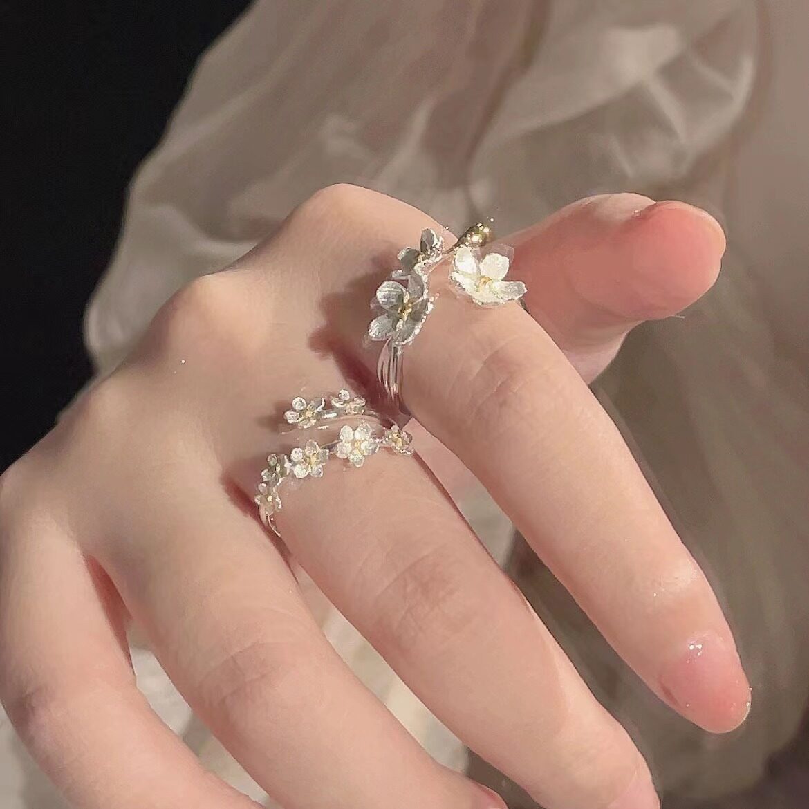 立体花柄リング｜シルバーリング・アイリスモチーフ・フリーサイズ・レトロ・上品・おしゃれ・個性的なデザイン|undefined