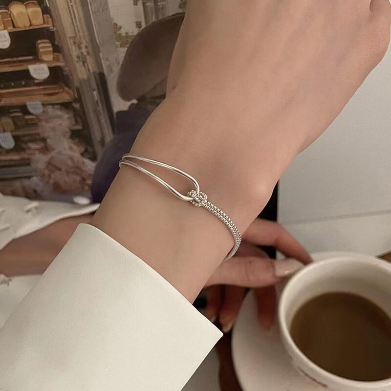 ブレスレット｜二連風・結びデザイン・上品・高見え・個性的・お洒落・合わせやすい|undefined