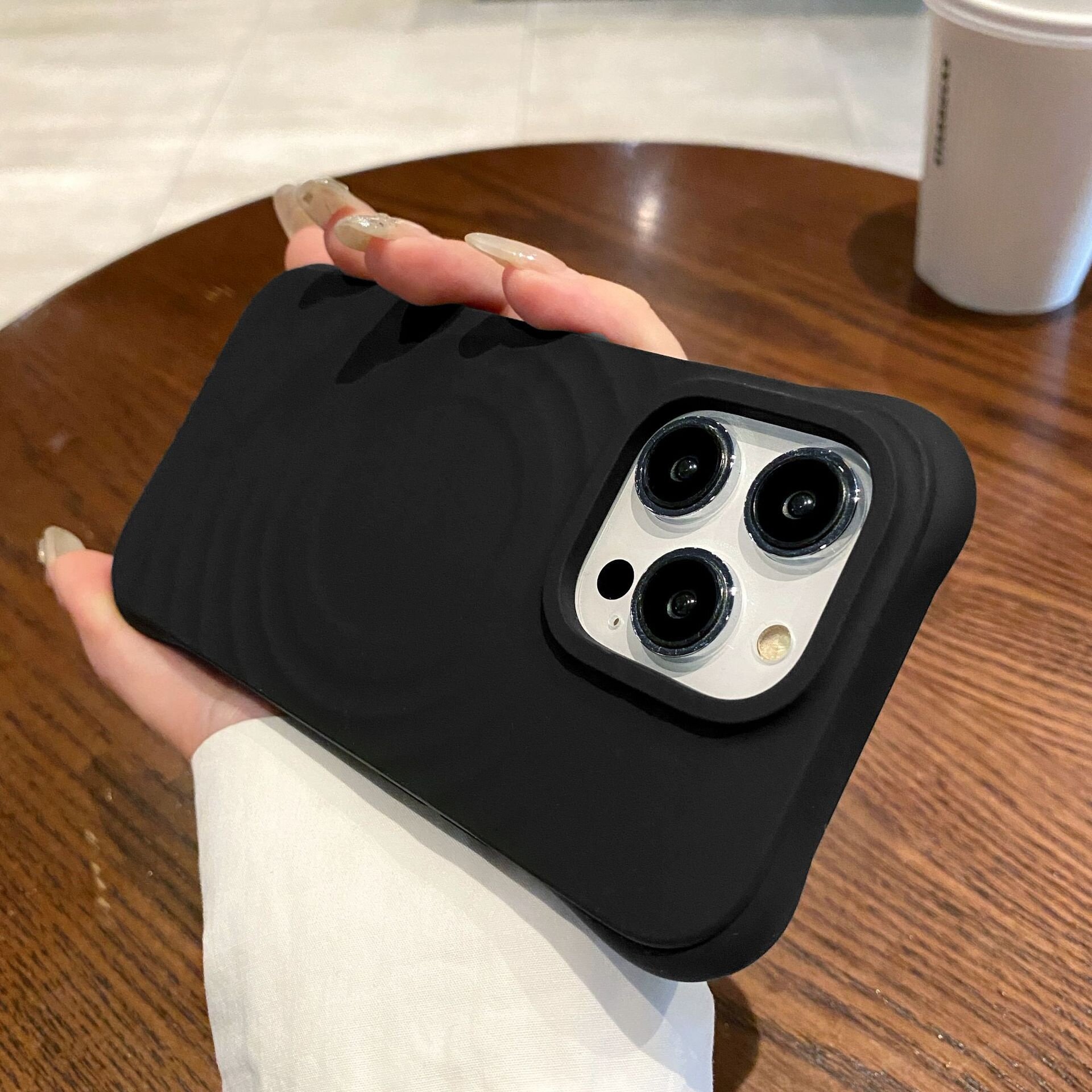 iPhone スマホケース｜アイフォーン・波型・液体シリコン・携帯電話保護ケース・保護カバー|undefined