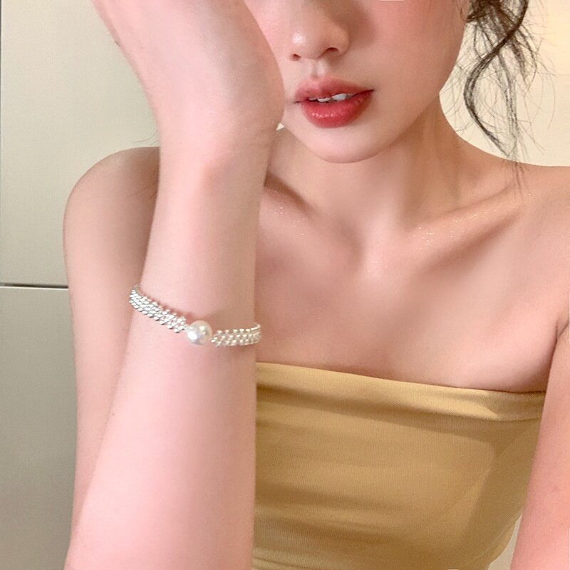 ブレスレット｜個性的・高級感・シルバービーズ・編み込みブレスレット・女性用・上品|undefined