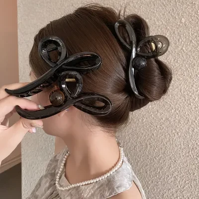 YOOYOOTOWN ヘアクリップ｜2025年新作・シンプル・上品・女性用・高級感・後頭部用・シャーククリップ・ヘアアクセサリー