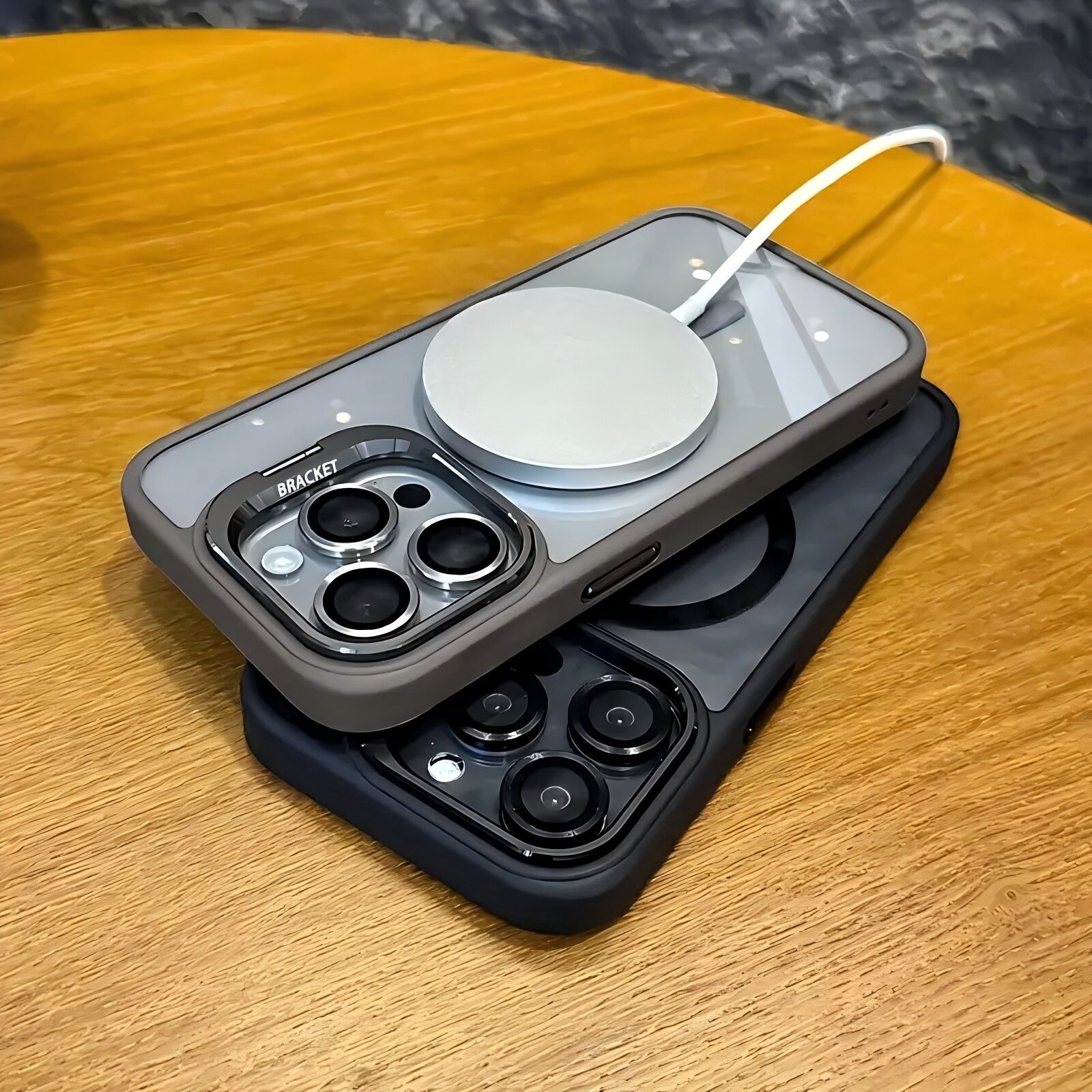 iPhoneケース｜マグネット式・スタンド・高品質素材|undefined
