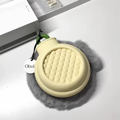 湯たんぽ｜シリコン製・お湯入れ式・ぬいぐるみカバー付き・パイナップルパン型・秋冬新作・防寒・あったかグッズ