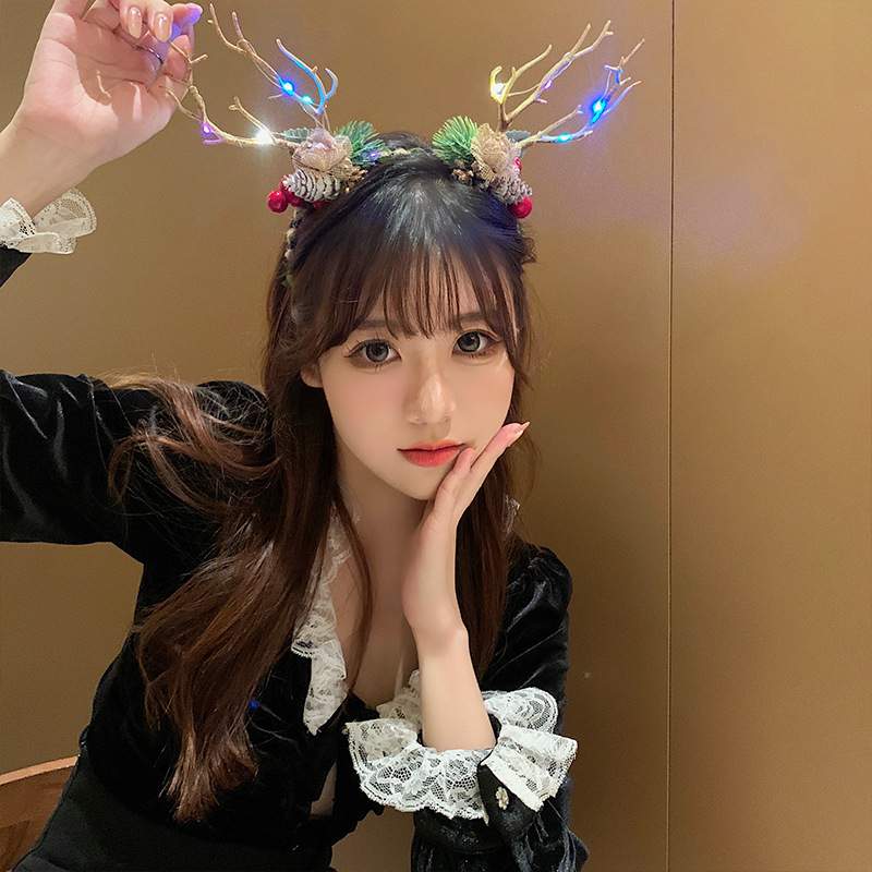 ヘアクリップ｜高級感・おしゃれ・優雅・かわいい・レディース・秋冬・クリスマス・鹿・発光することができる|undefined