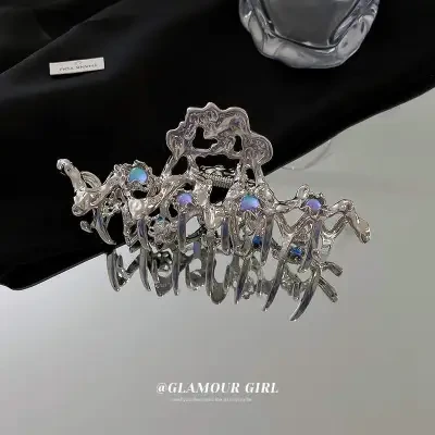 ヘアクリップ ｜ ヘアアクセサリー・不規則な・雰囲気・高級感・レディース・ファッション
