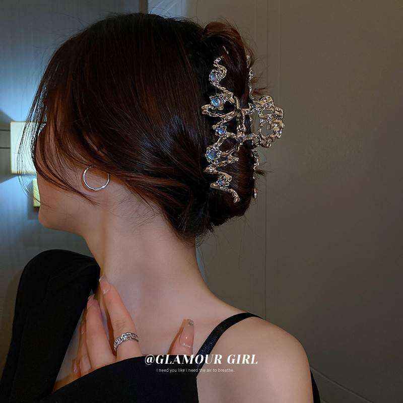 ヘアクリップ ｜ ヘアアクセサリー・不規則な・雰囲気・高級感・レディース・ファッション|undefined