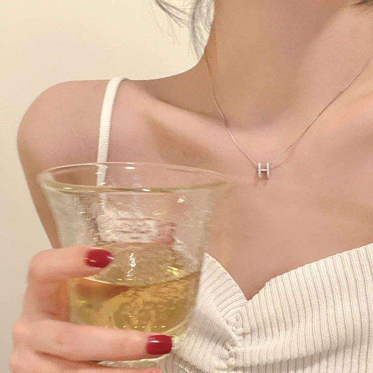 ネックレス｜新作・大人女性・鎖骨チェーン・高級感・オシャレ|undefined