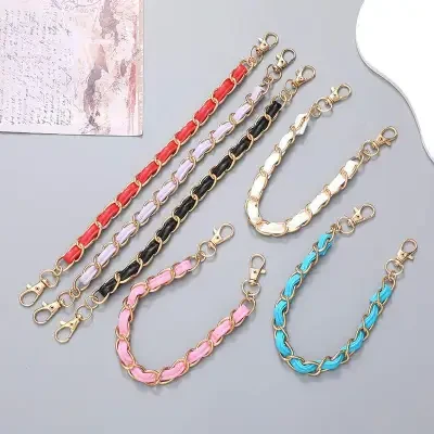 YILIAN 手提ひも付きの新しい革製のスマホケース・アクセサリー・フィッシュマウス・ダブルバックル・ストラップ・ブレスレット・女性用