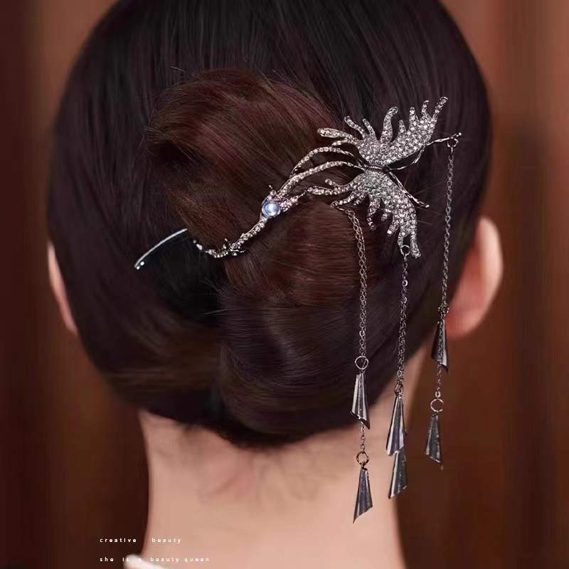 ヘアクリップ｜蝶々・ねじり・ヘアアクセサリー・髪飾り・ヘアスタイル・金属・トレンド|undefined