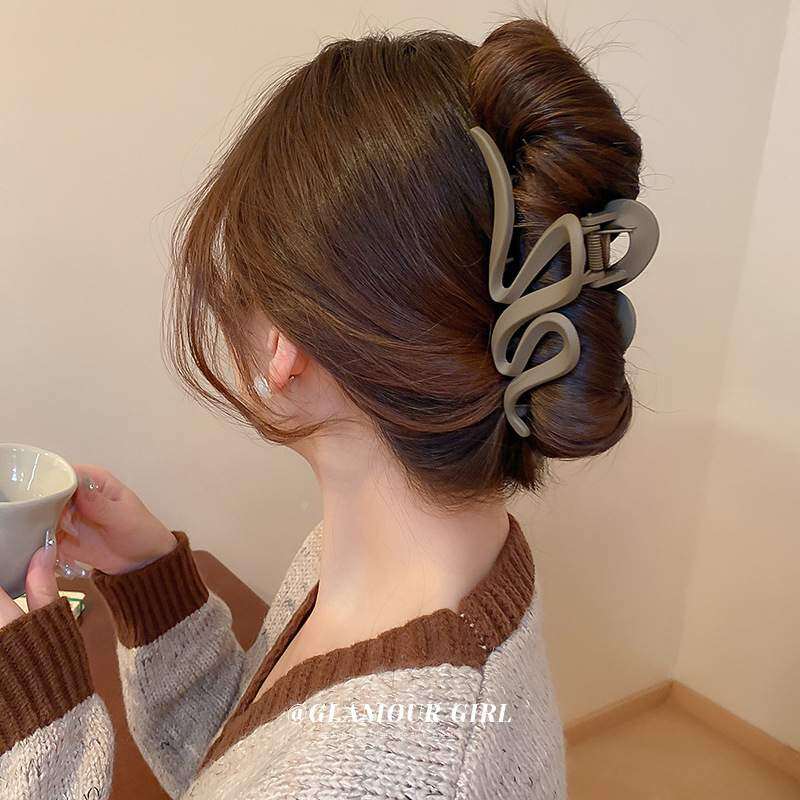 ヘアクリップ・女性・後頭部・シンプル・あわせ易い・フランス風・個性的・ウェーブ・サメ・無地・アクリル・クリップ|undefined