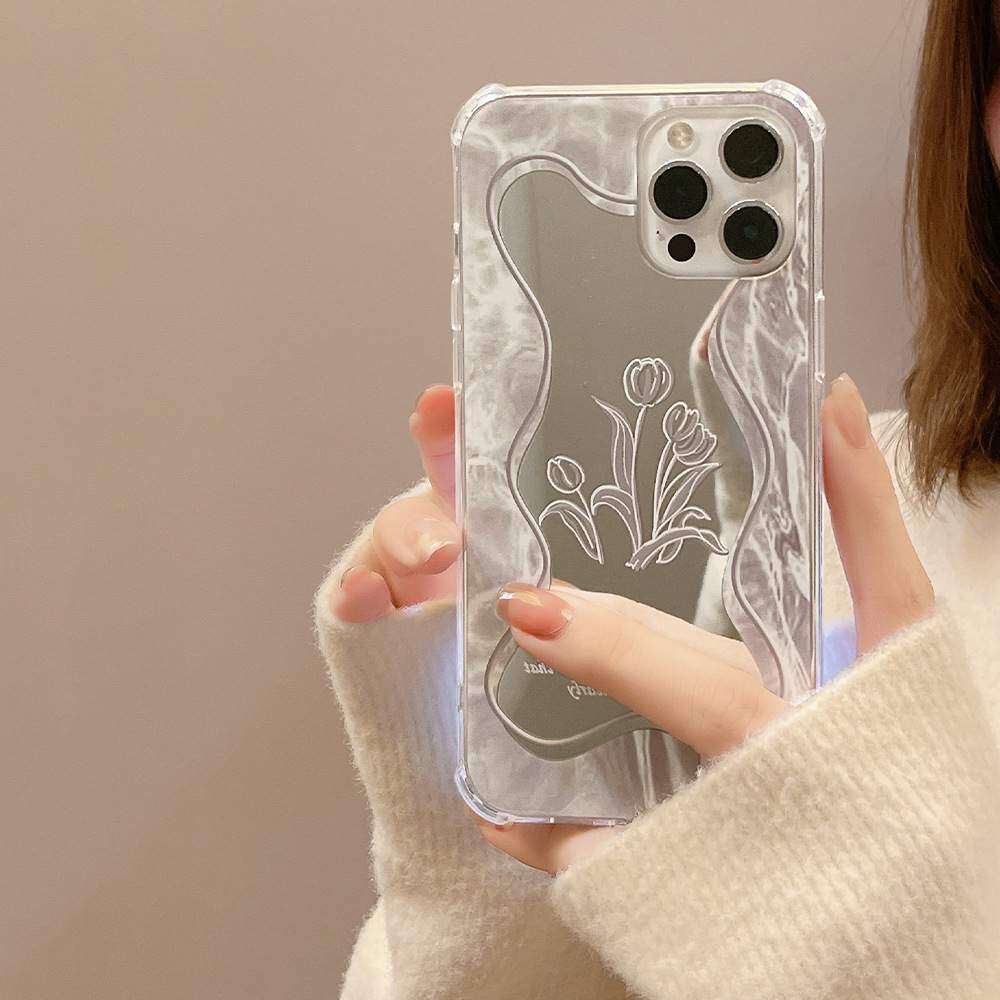 「iPhone多機種対応」 冷たい風の花柄・鏡面｜女性向け・おしゃれ|undefined