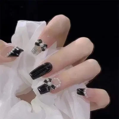 甲・女の子・ホワイトニング・ダークスタイル・魅力的・かわいい・nails・着用・秋冬・人工真珠・リボン・ネイルシール