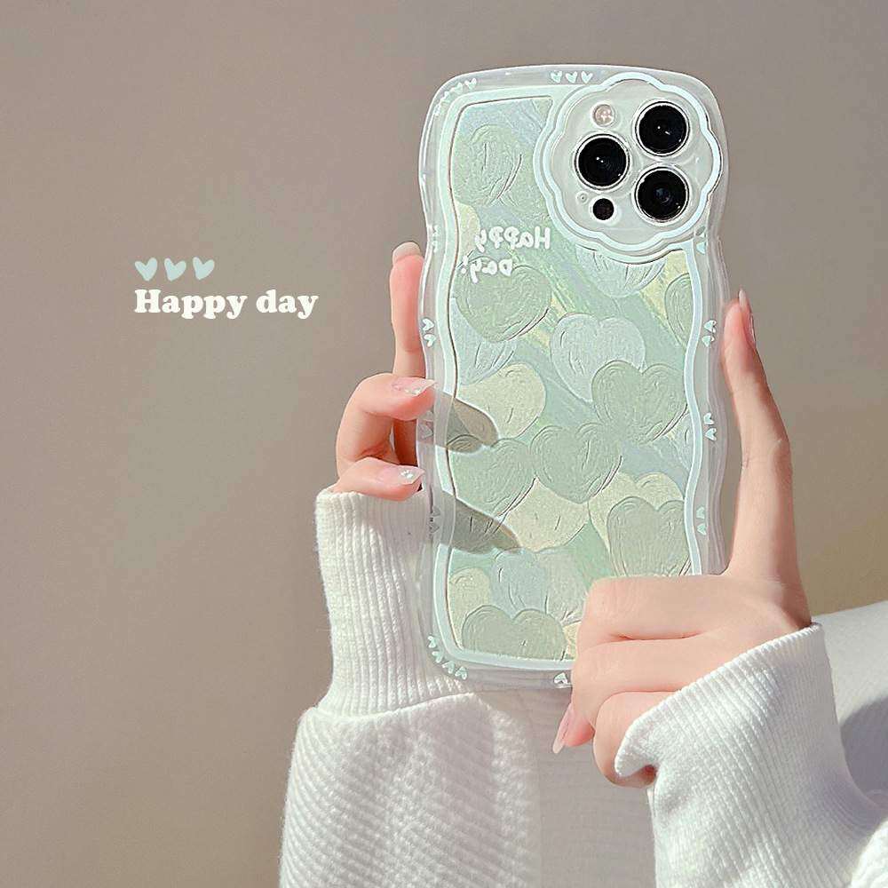 「iPhone多機種対応」  油絵 グリーンのハート iPhoneケース｜波模様・透明・耐衝撃性・iPhone15/14/13/12/11/X/SE|undefined