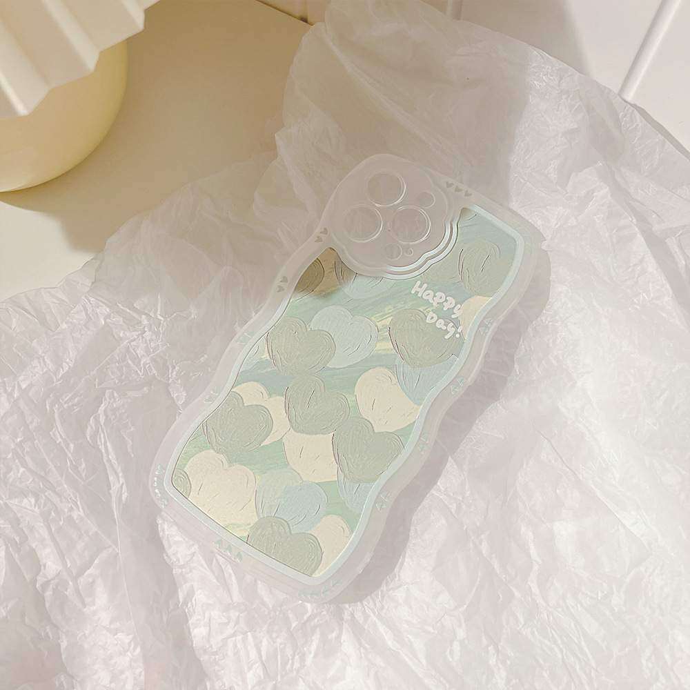 「iPhone多機種対応」  油絵 グリーンのハート iPhoneケース｜波模様・透明・耐衝撃性・iPhone15/14/13/12/11/X/SE|undefined
