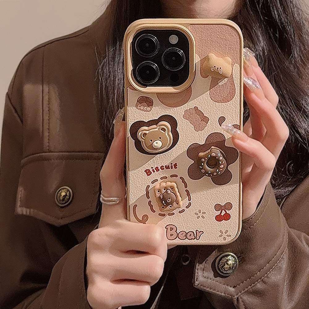 「iPhone多機種対応」立体的なクマ・リンゴ柄・iPhoneケース｜かわいい・プロマックス・ハードタイプ|undefined