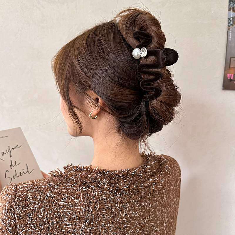 ヘアクリップ｜ベルベット・女性用・アップスタイル・ヘアピン・ヘアアクセサリー|undefined