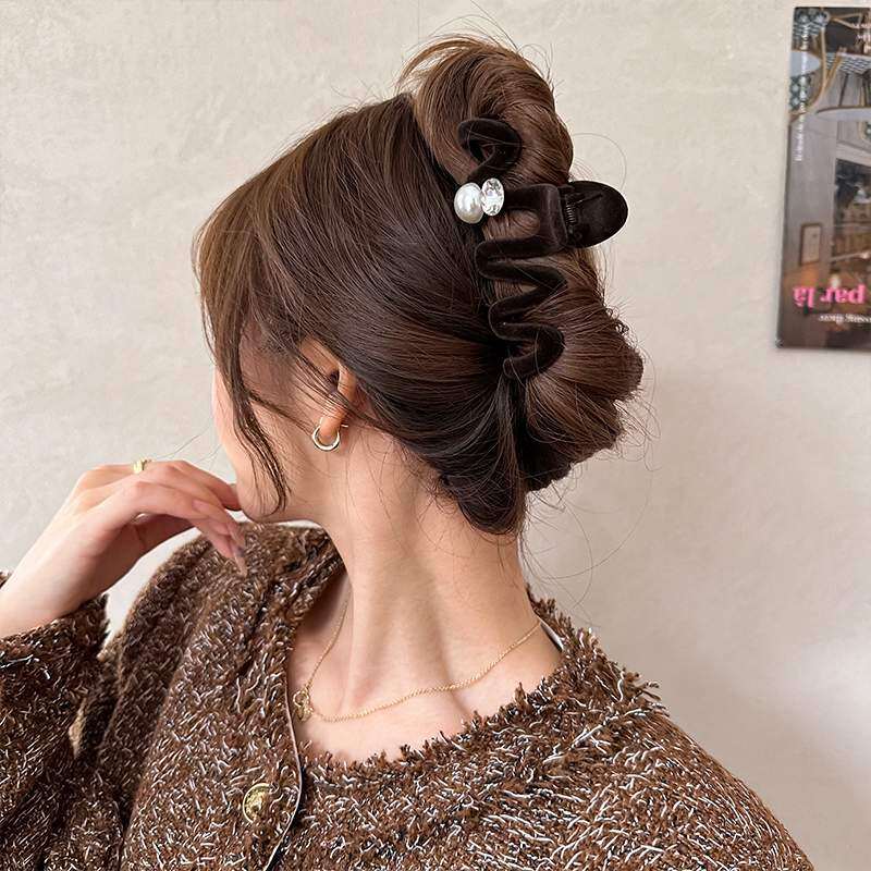 ヘアクリップ｜ベルベット・女性用・アップスタイル・ヘアピン・ヘアアクセサリー|undefined