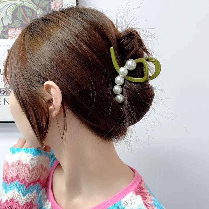 ヘアクリップ｜個性的・髪留め・ファッション・デザイン感・新作・ヘアアクセサリー|undefined