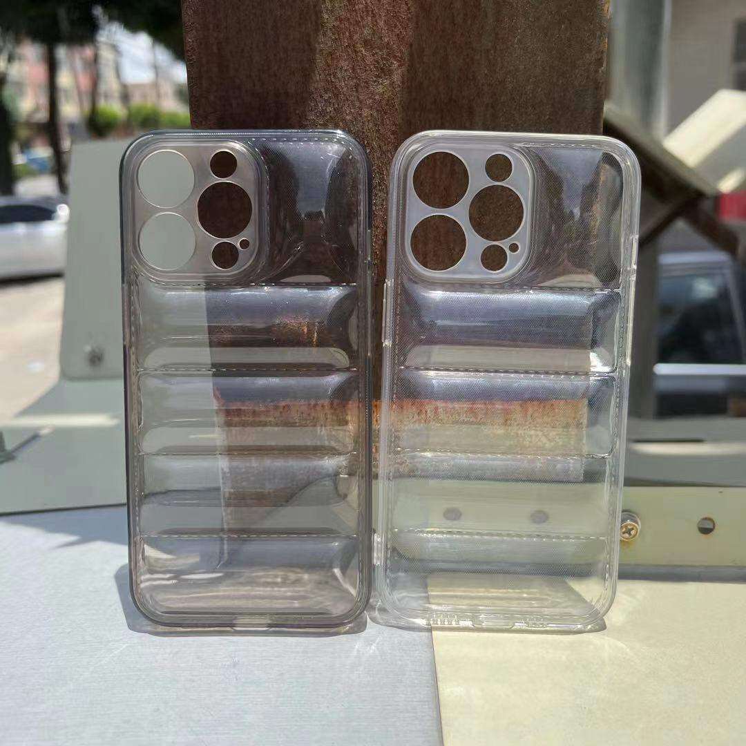 ダウンジャケット型のiPhoneケース｜耐衝撃性・クリア・多機種対応iPhone15/iPhone14/iPhone13/iPhone12|undefined