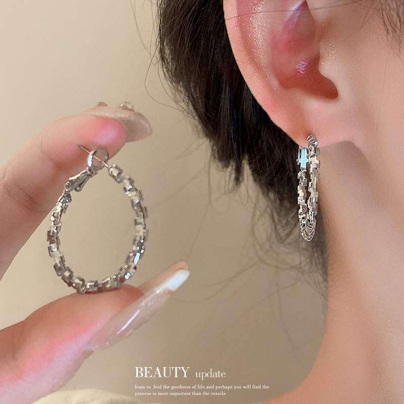 ピアス｜魅力的・個性的・ファッション・幾何学的模様・不規則・新作・シルバーポスト・金属・イヤーアクセサリー|undefined