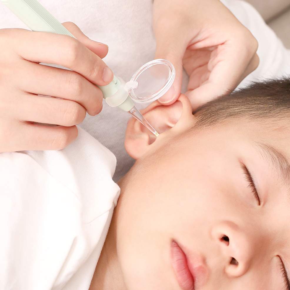 光る耳かきセット ルーペ付き｜大人だけでなく、子供も安心して使用できます。