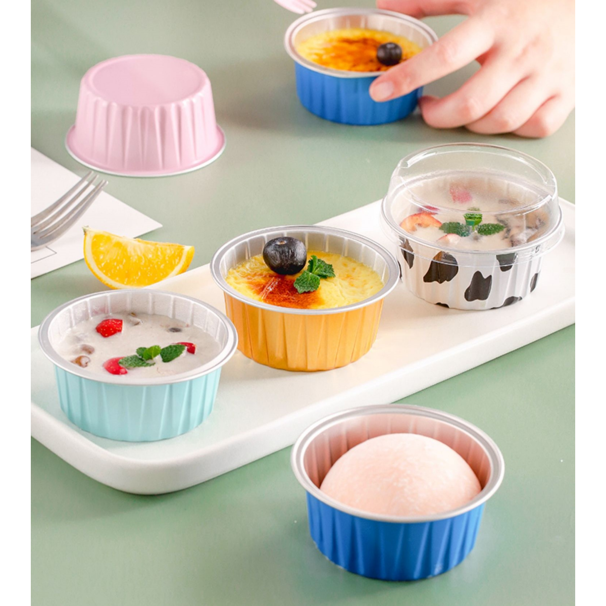 使い捨てマフィンライナーベーカップケーキ型（30個セット）｜カラフル 可愛い アルミ オーブン対応|undefined