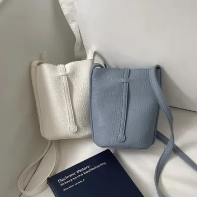 インスター風 ショルダーバッグ｜鞄 レディース やさしいクリーム色