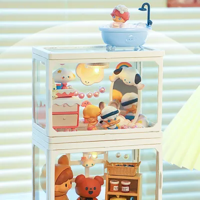 人形ディスプレイ収納ケース｜ 透明のディスプレイボックスは、コレクション好きの友人へのプレゼントに最適です。