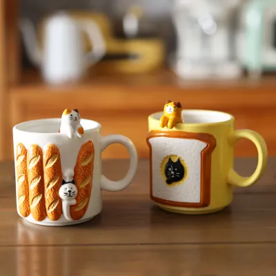 トーストとバゲットの 猫さんカップルマグカップ｜猫ちゃんとかわいい朝食の融合！