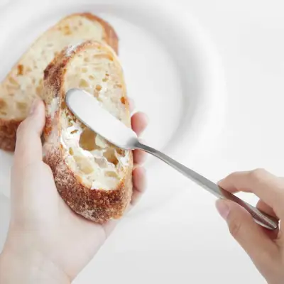 ステンレス製バターナイフ（16.7cm） ｜パン・クラッカーにジャム・バター・マスタードなどを塗るのに便利なサイズ