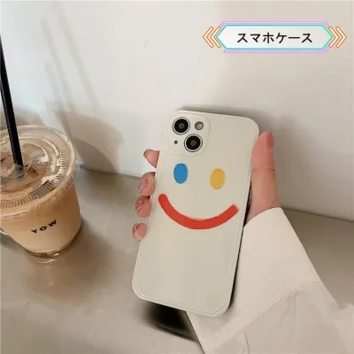 笑顔のクリアiPhoneケース｜元気をくれる大人気のスマイルフェイスケース