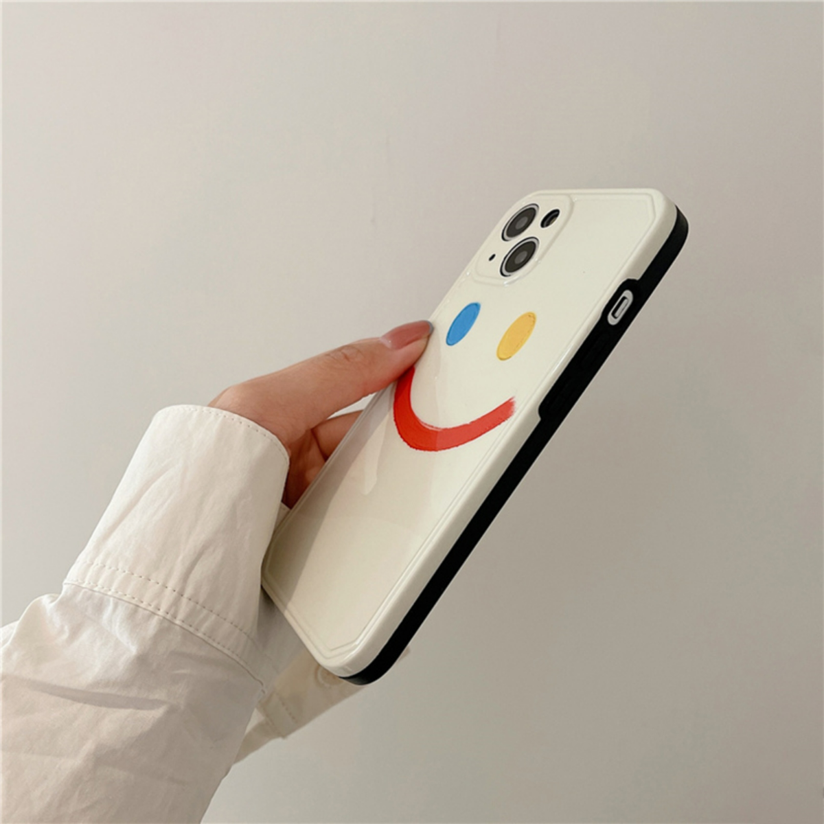 笑顔のクリアiPhoneケース｜元気をくれる大人気のスマイルフェイスケース|undefined
