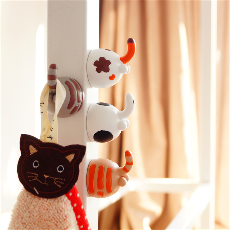 マグネット 猫しっぽフック｜鍵や輪ゴムなどの小物をしっぽに可愛く引っ掛ける